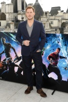 Крис Прэтт (Chris Pratt) ‘Guardians of the Galaxy’ Photocall at The Corinthia Hotel in London, 25.07.2014 (21xHQ) 1aJ2jfWG