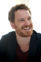 Michael Fassbender - Prometheus press conference portraits by Vera Anderson (London, May 30, 2012) - 9xHQ 4WMlKLNf