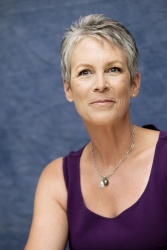 "Jamie Lee Curtis" - Jamie Lee Curtis - "You Again" press conference portraits by Armando Gallo (Los Angeles, August 28, 2010) - 8xHQ 6N69t4Q7