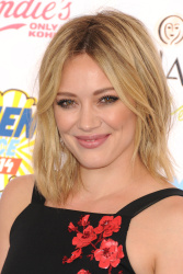 Hilary Duff - At the FOX's 2014 Teen Choice Awards in Los Angeles, August 10, 2014 - 158xHQ ADLdAZkf