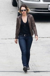 Rachel McAdams - on the set of 'True Detective' in LA - February 27, 2015 (43xHQ) CcjY50rW