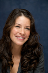 Evangeline Lilly, Naveen Andrews  - "Lost" press conference portraits by Vera Anderson 2008 - 17xHQ DF7jk0pK
