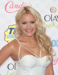 Emily Osment - FOX's 2014 Teen Choice Awards at The Shrine Auditorium on August 10, 2014 in Los Angeles, California - 105xHQ E2NX1wjq