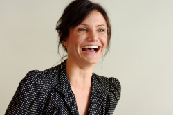 Cameron Diaz - The Holiday press conference portraits by Vera Anderson (Hollywood, November 19, 2006) - 13xHQ FrzdEBwr