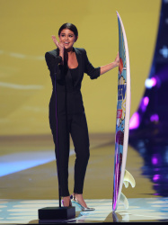 Selena Gomez - At the FOX's 2014 Teen Choice Awards, August 10, 2014 - 393xHQ HI4yLWLJ