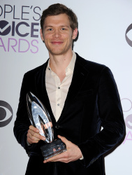 Persia White - Joseph Morgan, Persia White - 40th People's Choice Awards held at Nokia Theatre L.A. Live in Los Angeles (January 8, 2014) - 114xHQ ILMbnUqY