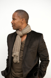 Jamie Foxx - The Soloist press conference portraits by Vera Anderson (Los Angeles, April 6, 2009) - 12xHQ MsMveanG