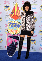Zendaya Coleman - FOX's 2014 Teen Choice Awards at The Shrine Auditorium on August 10, 2014 in Los Angeles, California - 436xHQ NF44Jkdx