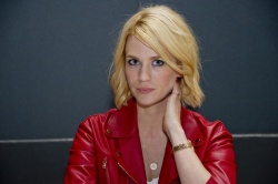 January Jones - Mad Men press conference portraits by Magnus Sundholm (Los Angeles, March 4, 2013) - 7xHQ P3EXWHH2