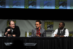 Robert Downey Jr. - "Iron Man 3" panel during Comic-Con at San Diego Convention Center (July 14, 2012) - 36xHQ PP3cNZg6