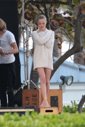 Amanda Seyfried - On the set of a photoshoot in Miami - February 14, 2015 (111xHQ) Q5wEPKRq