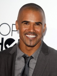 Shemar Moore - 40th People's Choice Awards at the Nokia Theatre in Los Angeles, California - January 8, 2014 - 4xHQ QHHuNsKf