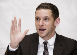 Jamie Bell - "The Adventures of Tintin: The Secret of the Unicorn" press conference portraits by Armando Gallo (Paris, October 22, 2011) - 11xHQ QW5mIDGh