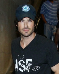 Ian Somerhalder - Arriving at LAX airport in Los Angeles - July 13, 2014 - 17xHQ WseFE1x8