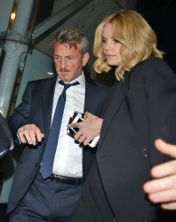 Charlize Theron and Sean Penn - seen leaving Royal Festival Hall. London - February 16, 2015 (153xHQ) ZIsUixyJ