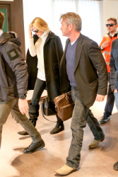 Sean Penn and Charlize Theron - depart from Rome after a Valentine's Day weekend - February 15, 2015 (37xHQ) CemlstEL