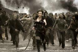 Milla Jovovich, Ali Larter, Wentworth Miller - постеры и промо к "Resident Evil: Afterlife (Обитель зла 4: Жизнь после смерти 3D)", 2010 (23xHQ) DYHjhnAe
