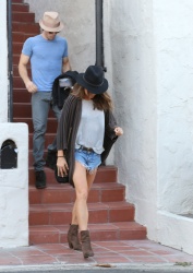 Ian Somerhalder - Leaving Nikki Reed's house in Los Angeles (July 25, 2014) - 25xHQ EOKwTD1v