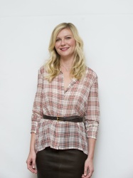 Kirsten Dunst - Bachelorette press conference portraits by Vera Anderson (Los Angeles, August 23, 2012) - 16xHQ H4TgK5nd
