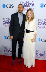 Ellen Pompeo - Ellen Pompeo - 39th Annual People's Choice Awards at Nokia Theatre L.A. Live in Los Angeles - January 9. 2013 - 42xHQ HaLpeHbc