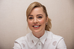 Melissa George - The Slap press conference portraits by Herve Tropea (Los Angeles, January 17, 2015) - 9xHQ Iw8wQR9K
