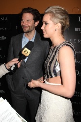 Jennifer Lawrence и Bradley Cooper - Attends a screening of 'Serena' hosted by Magnolia Pictures and The Cinema Society with Dior Beauty, Нью-Йорк, 21 марта 2015 (449xHQ) KaDVqZvZ