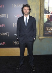 Aidan Turner - 'The Hobbit An Unexpected Journey' New York Premiere, December 6, 2012 - 50xHQ LQ5BdWit