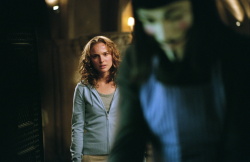 Natalie Portman - постеры и промо стиль к фильму "V for Vendetta («V» значит Вендетта)", 2006 (42xHQ) Mr34ZKp6