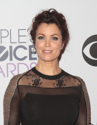 Bellamy Young - The 41st Annual People's Choice Awards in LA - January 7, 2015 - 61xHQ RCeAEyA9