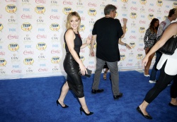 Hilary Duff - At the FOX's 2014 Teen Choice Awards in Los Angeles, August 10, 2014 - 158xHQ SB37kV9F