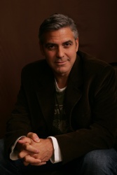 George Clooney - Todd Plitt Photoshoot (December 2, 2006) - 16xHQ T3blVAJE